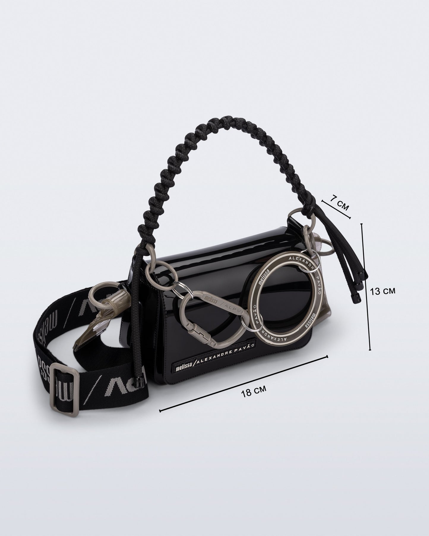 MELISSA NINA BAG + ALEXANDRE PAVÃO