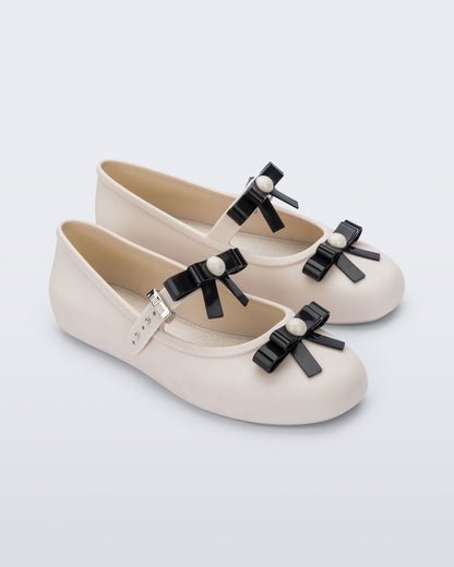 MELISSA SOFT BALLERINA BOW AD