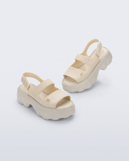 MELISSA ELLA MOVE AD