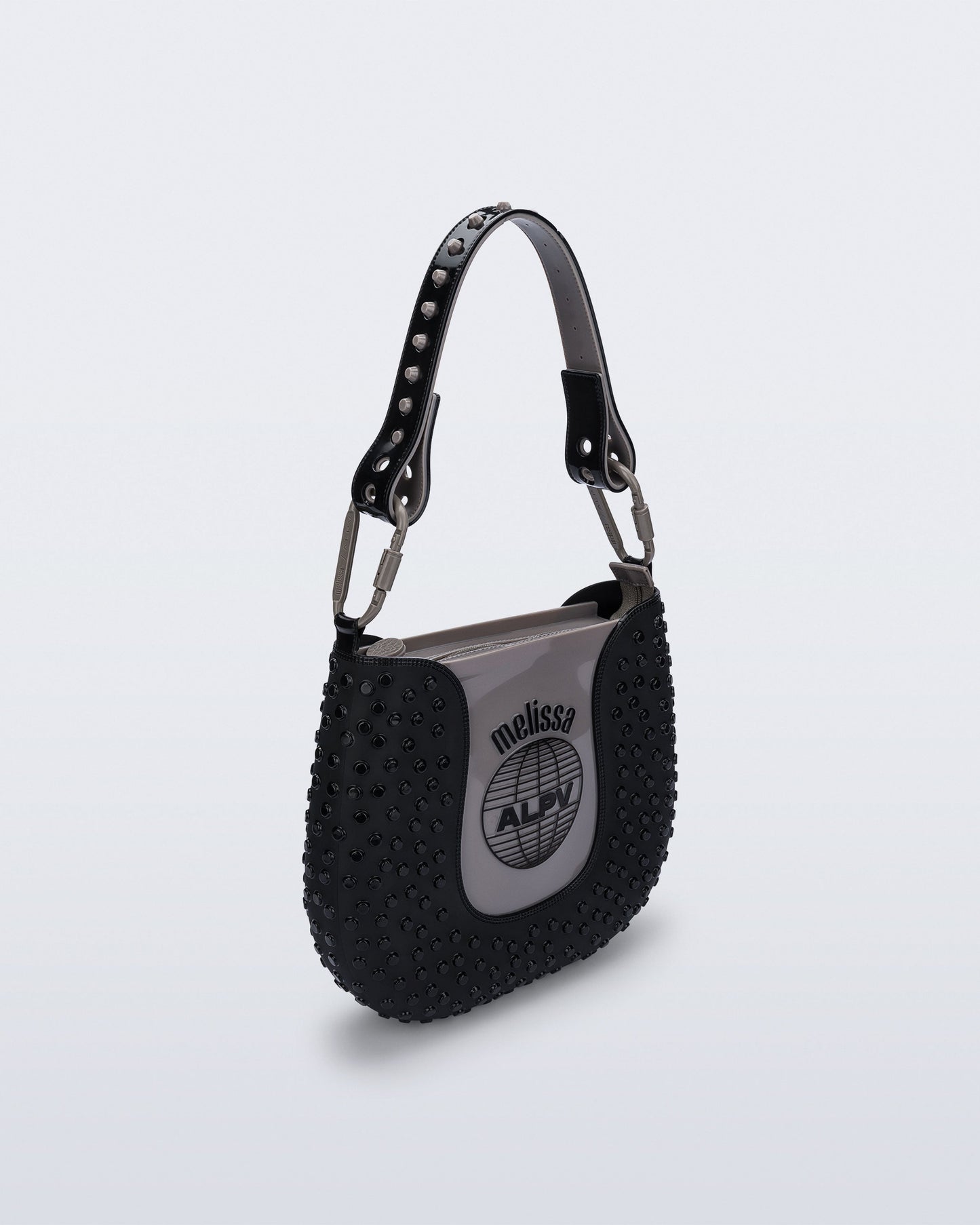 MELISSA NINA BAG + ALEXANDRE PAVAO