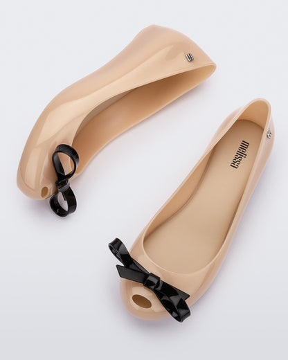 MELISSA ULTRAGIRL BOW III AD