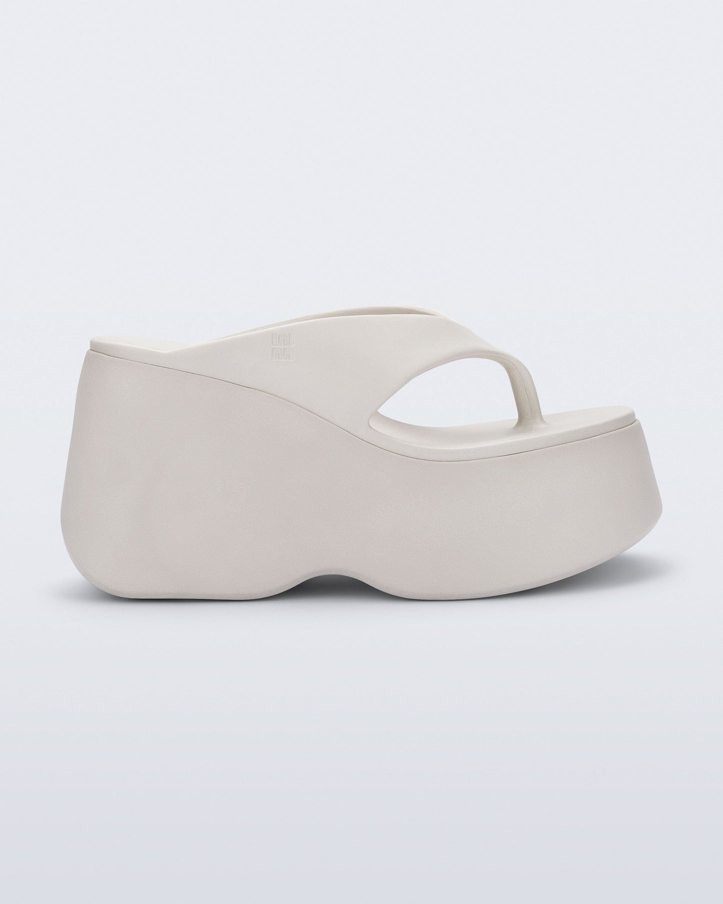 MELISSA FREE THONG WEDGE AD