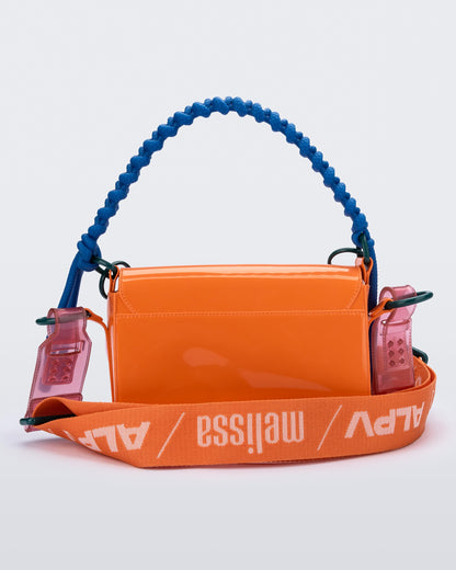 MELISSA NINA BAG + ALEXANDRE PAVÃO