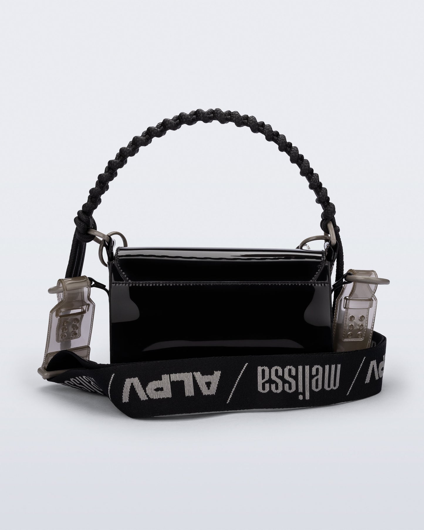 MELISSA NINA BAG + ALEXANDRE PAVÃO