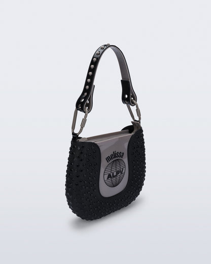 MELISSA NINA BAG + ALEXANDRE PAVÃO