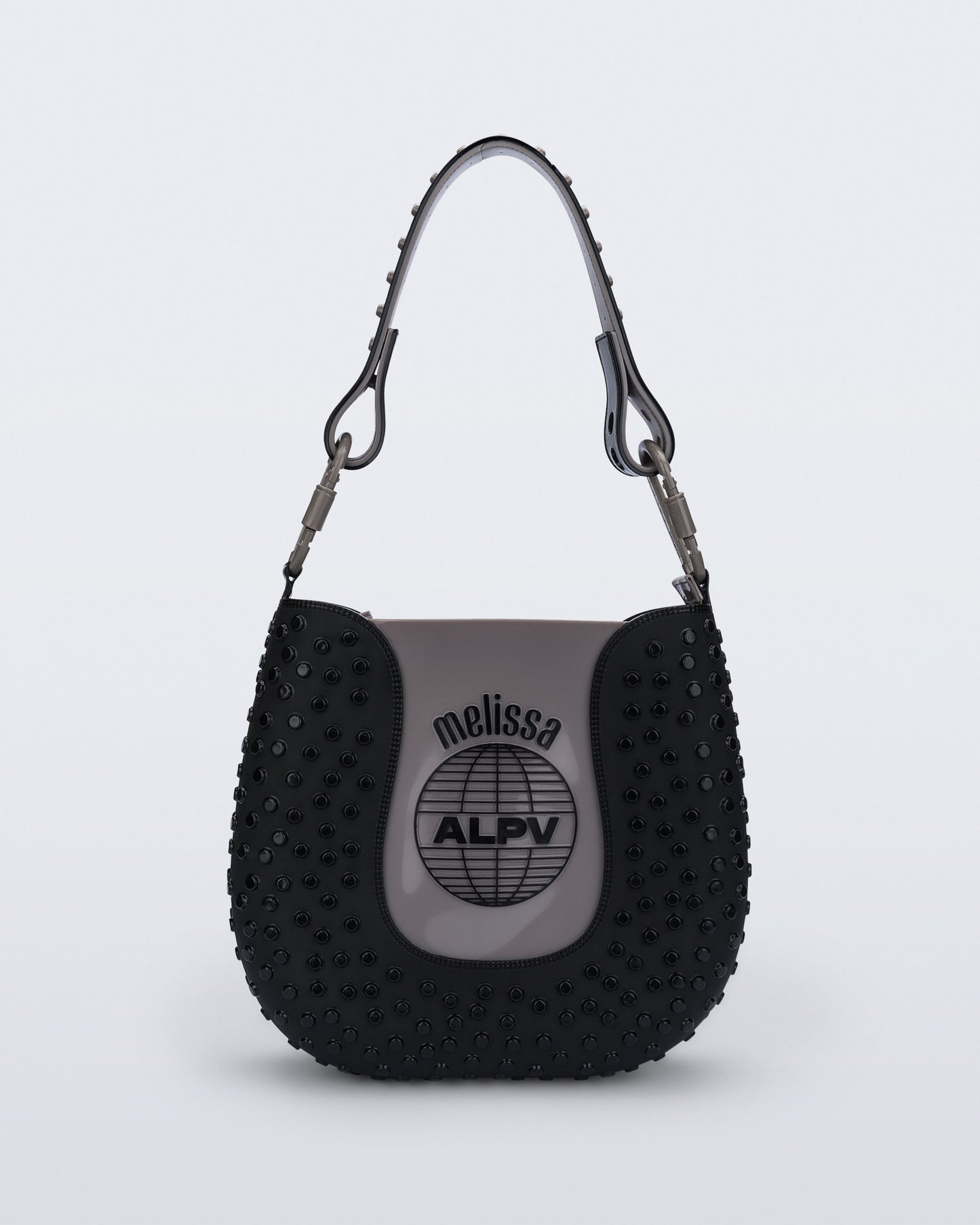 MELISSA NINA BAG + ALEXANDRE PAVÃO