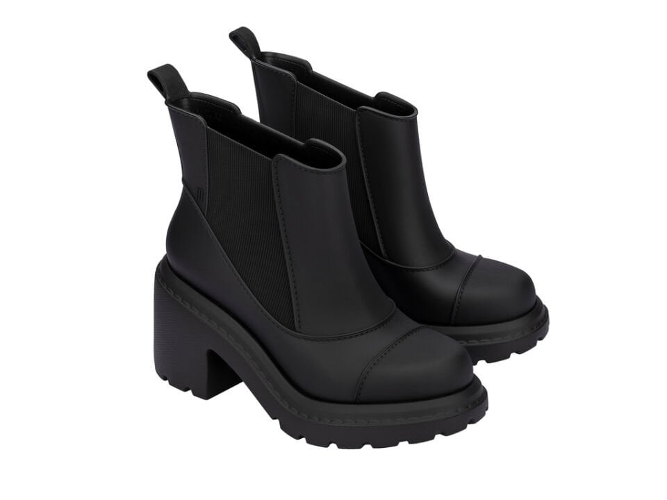 MELISSA COURTNEY BOT AD