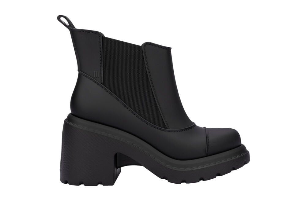 MELISSA COURTNEY BOT AD